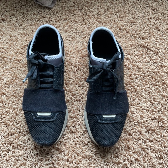 Balenciaga Runners - Picture 1 of 3